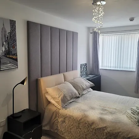 Media City Salford Hospital Manchester City Tv Bed Esterno foto